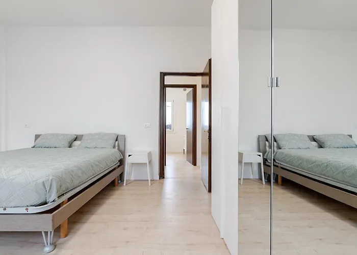 Flight-ready-stay 700 M Airport Apartament Treviso